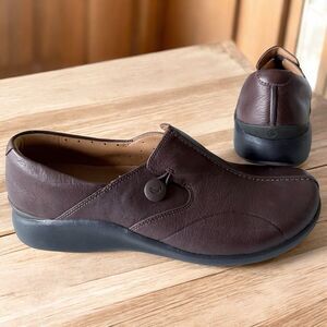 Clarks Unstructured Brown Leather Shoes Un Loop 2 Walk Size 11M Slip On Comfort